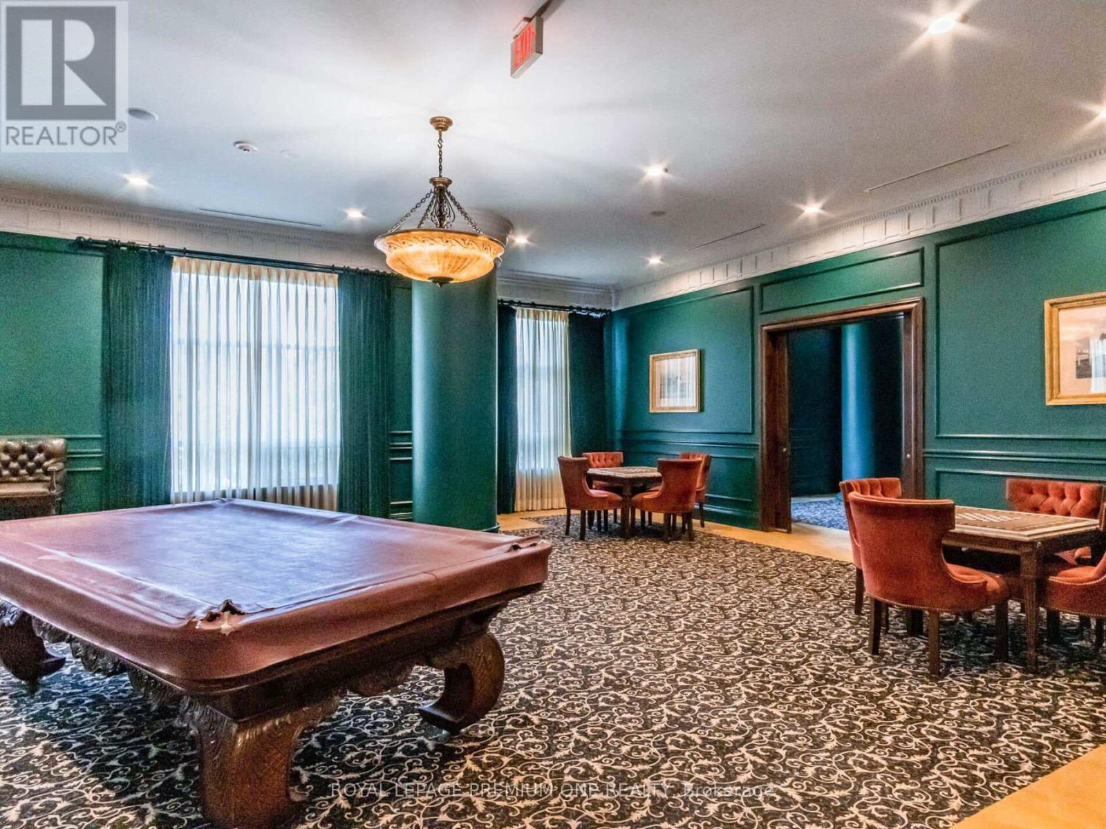 815 - 9225 Jane Street, Vaughan, ON - Indoor Photo Showing Other Room