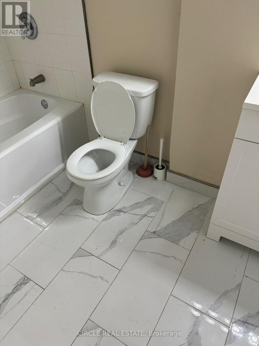 3828 Bloor Street W, Toronto, ON