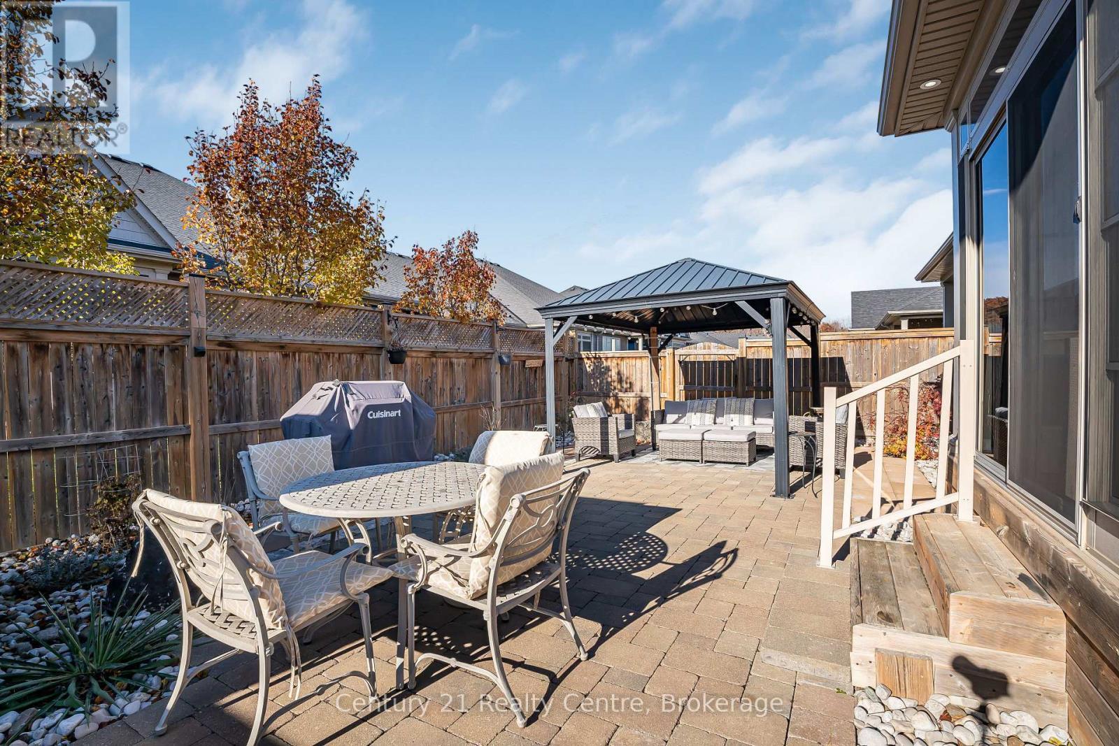 62 Andrew Lane, Thorold, ON - Outdoor With Deck Patio Veranda With Exterior