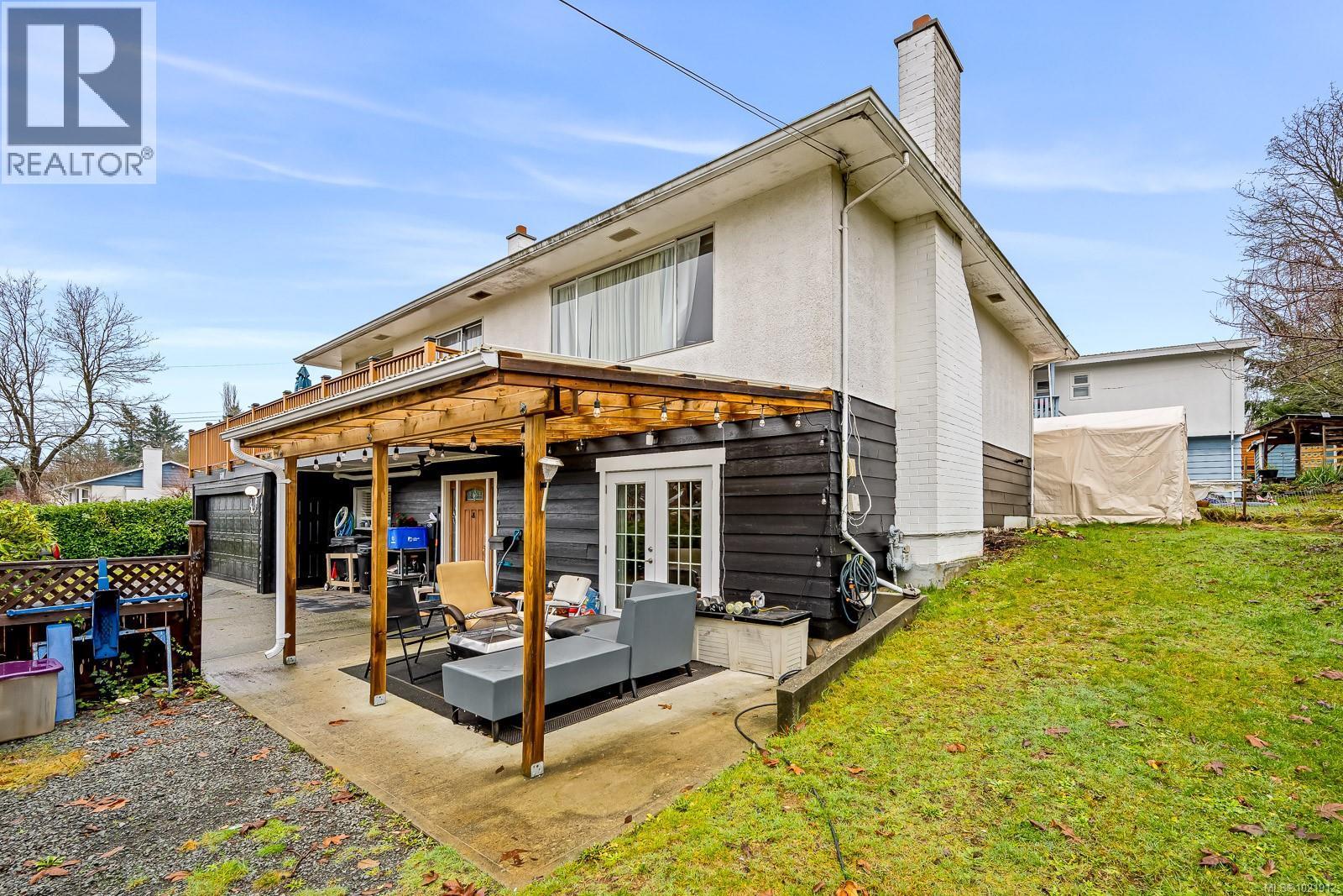 601 Warden Cds, Campbell River, BC - Outdoor With Exterior