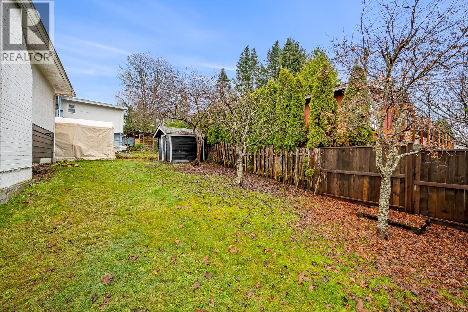 601 Warden Cds, Campbell River, BC - Outdoor