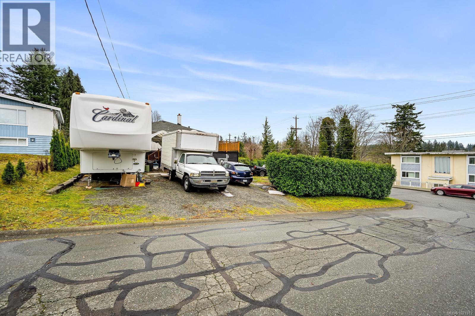 601 Warden Cds, Campbell River, BC - Outdoor