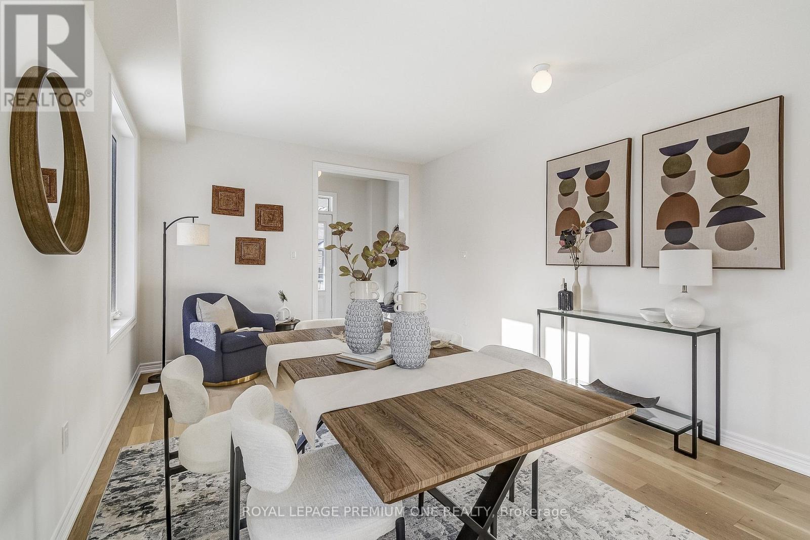 432 Kennedy Circle, Milton, ON - Indoor Photo Showing Dining Room