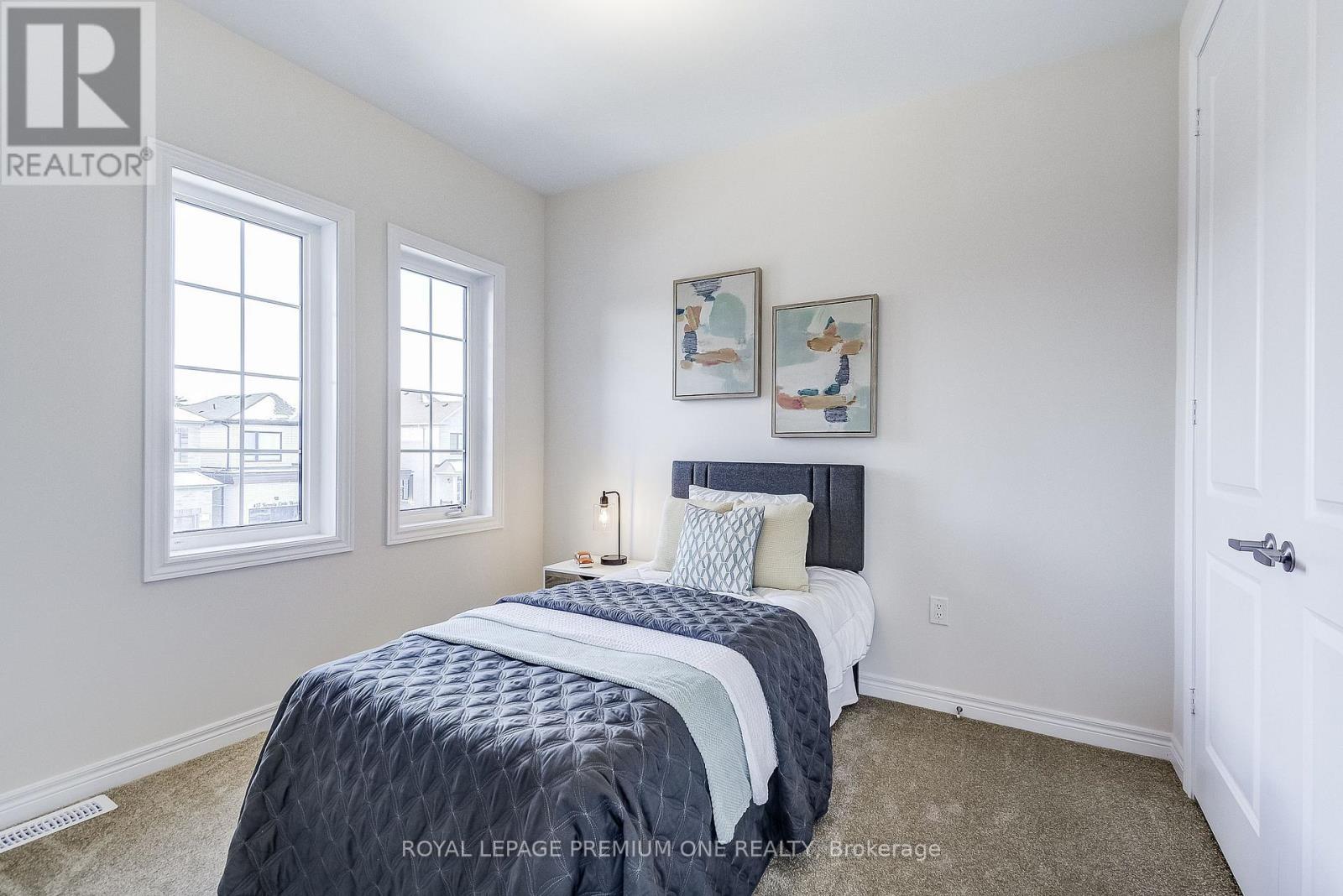 432 Kennedy Circle, Milton, ON - Indoor Photo Showing Bedroom