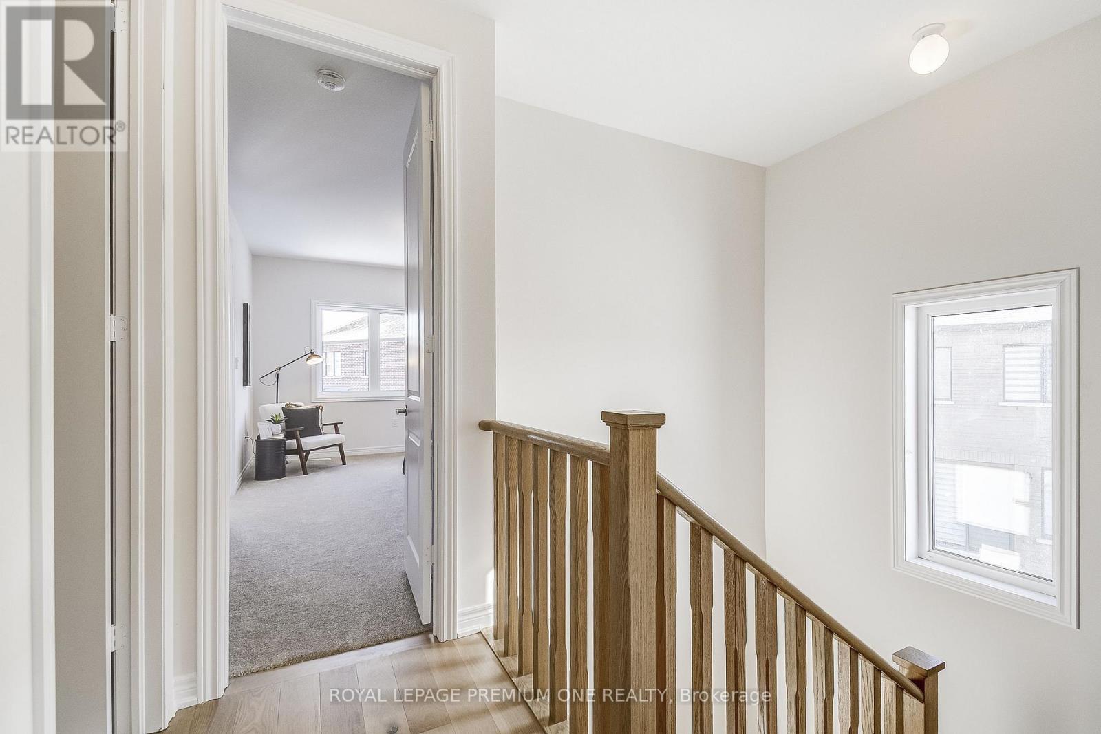 432 Kennedy Circle, Milton, ON - Indoor Photo Showing Other Room