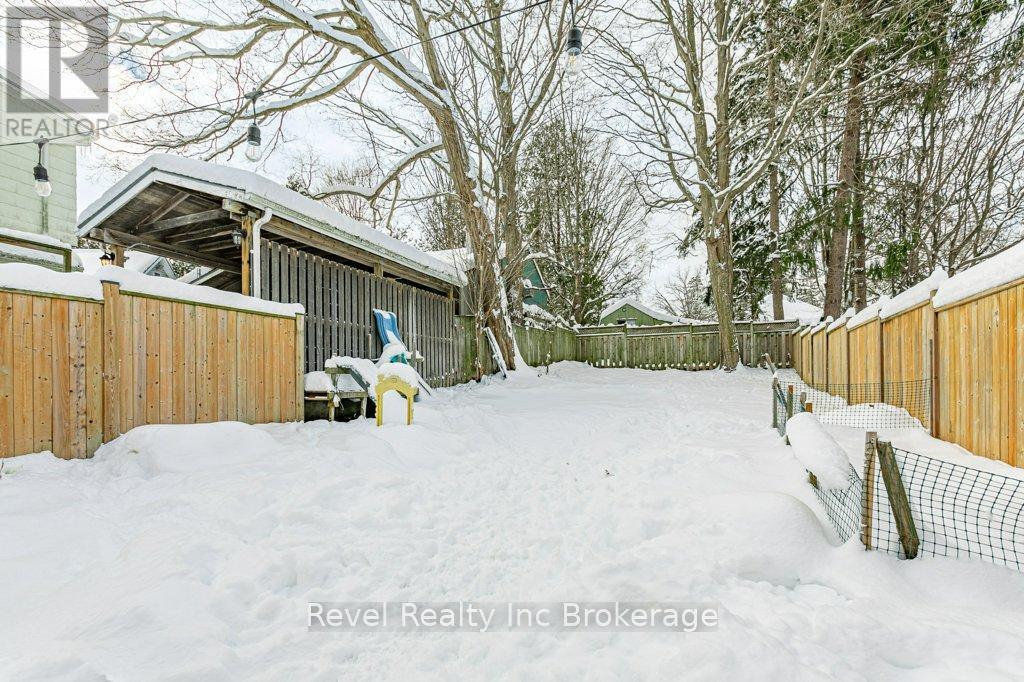 226 Oxford Street, Ingersoll (Ingersoll - South), ON - Outdoor