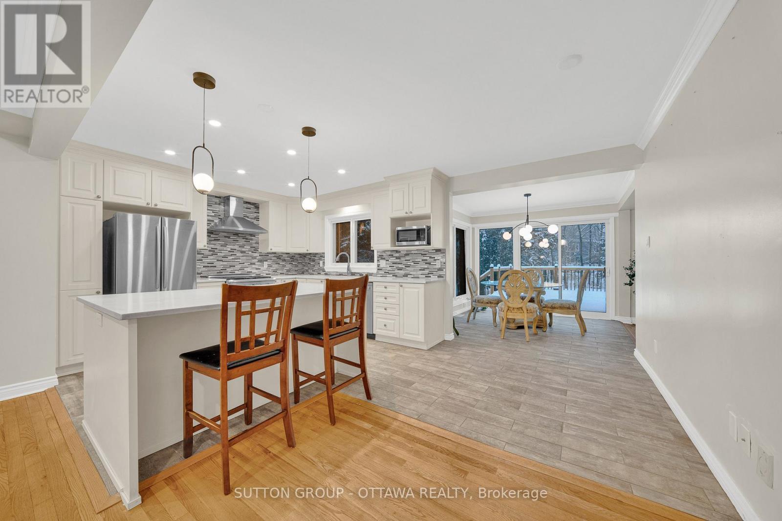 661 Blair Road, Ottawa, ON - Indoor