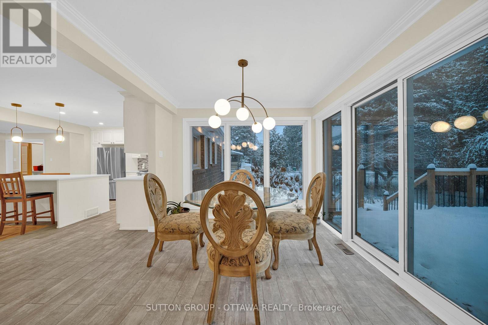 661 Blair Road, Ottawa, ON - Indoor Photo Showing Dining Room