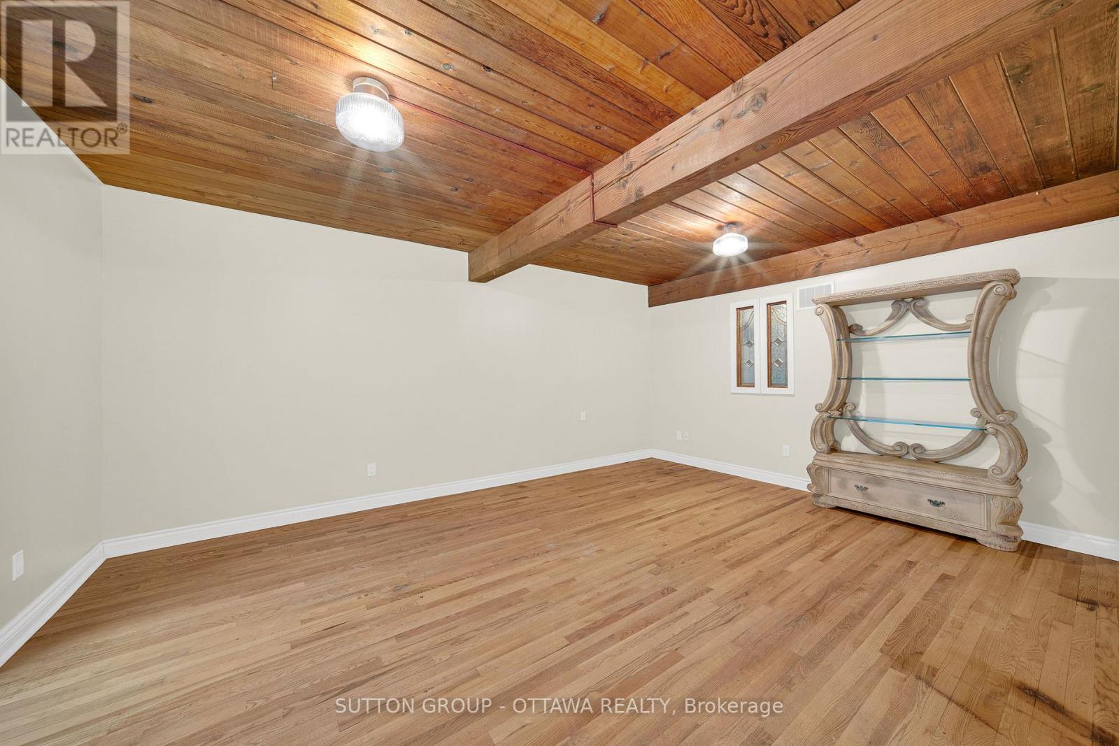 661 Blair Road, Ottawa, ON - Indoor Photo Showing Other Room