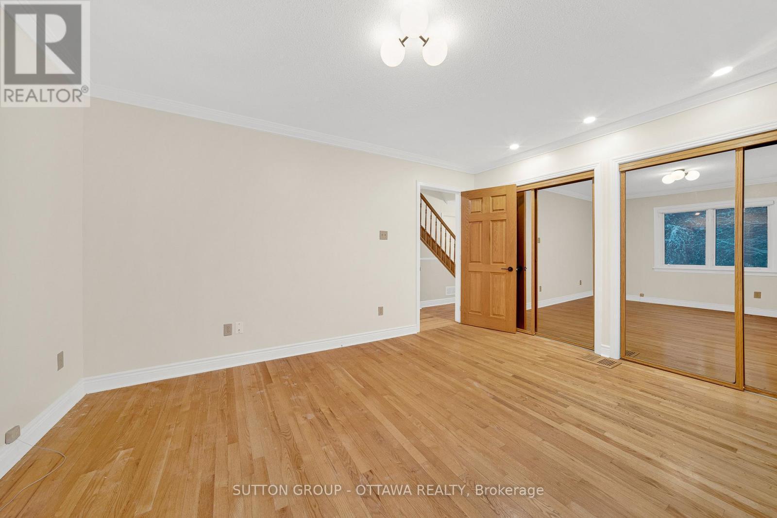 661 Blair Road, Ottawa, ON - Indoor Photo Showing Other Room