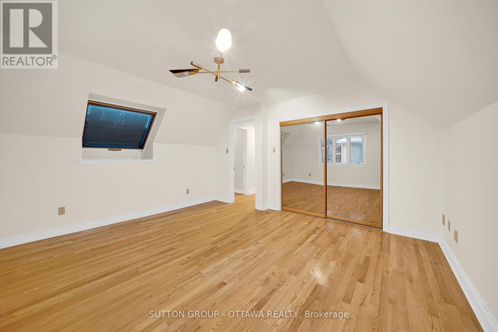 661 Blair Road, Ottawa, ON - Indoor Photo Showing Other Room