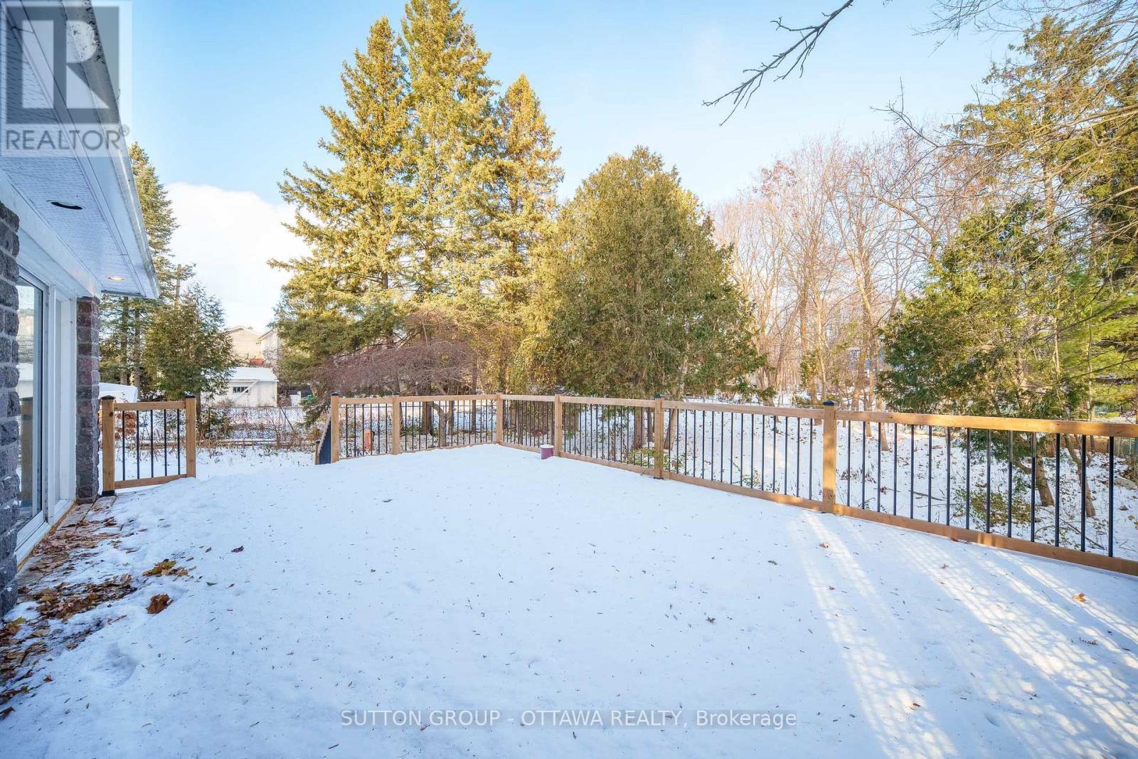 661 Blair Road, Ottawa, ON - Outdoor