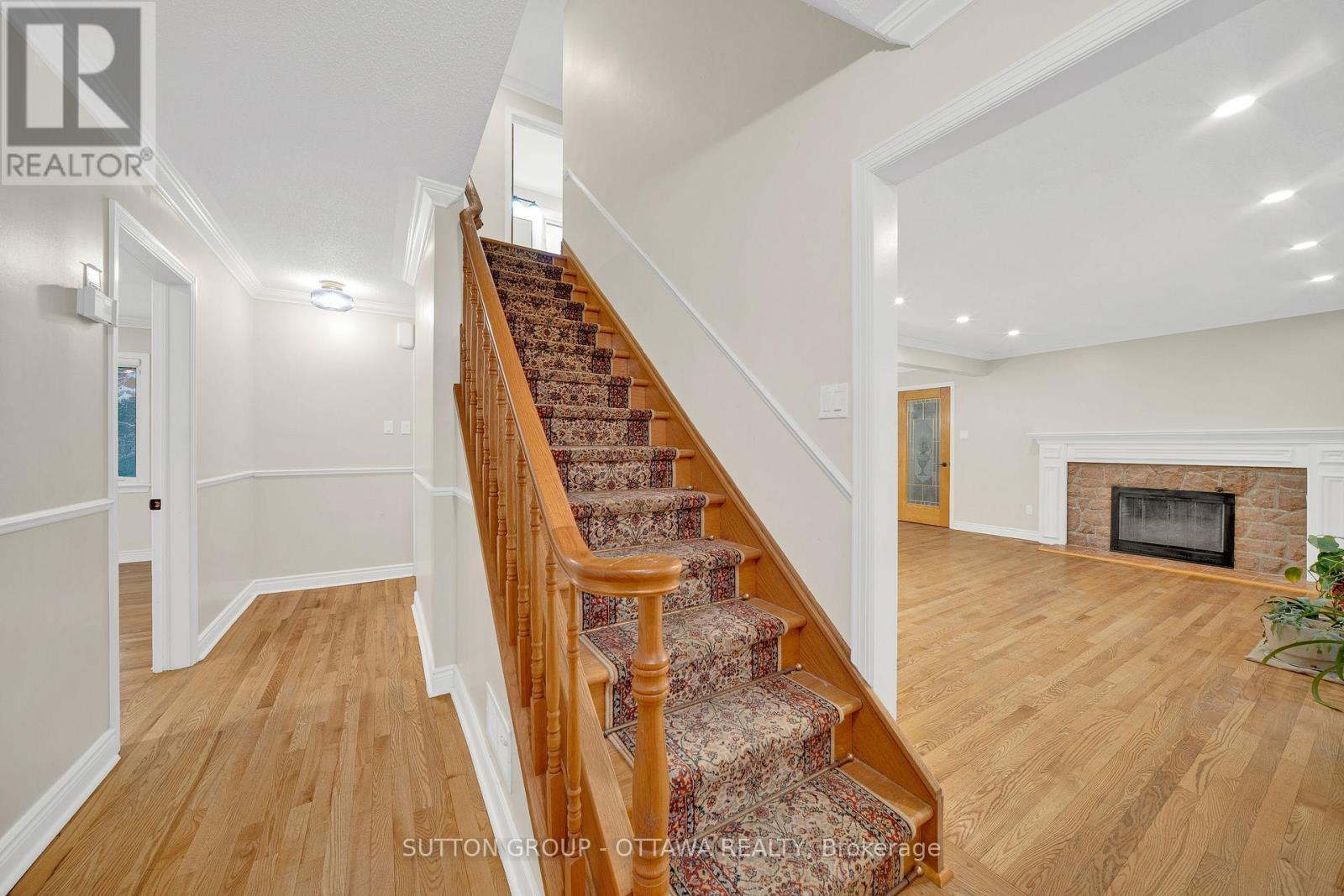 661 Blair Road, Ottawa, ON - Indoor Photo Showing Other Room