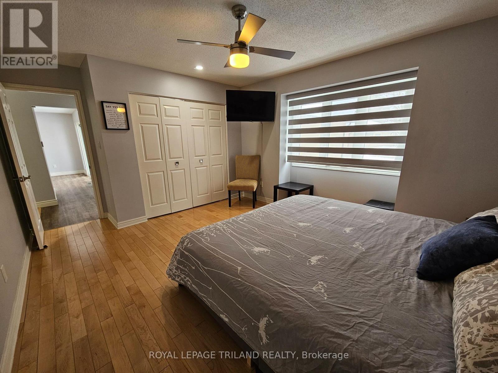 17 - 163 Pine Valley Drive, London South (South N), ON - Indoor Photo Showing Bedroom
