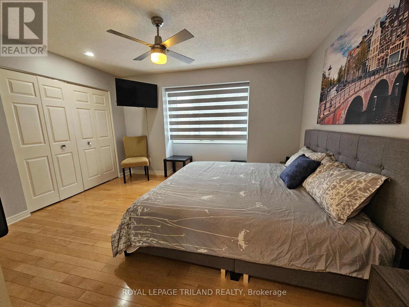 17 - 163 Pine Valley Drive, London South (South N), ON - Indoor Photo Showing Bedroom