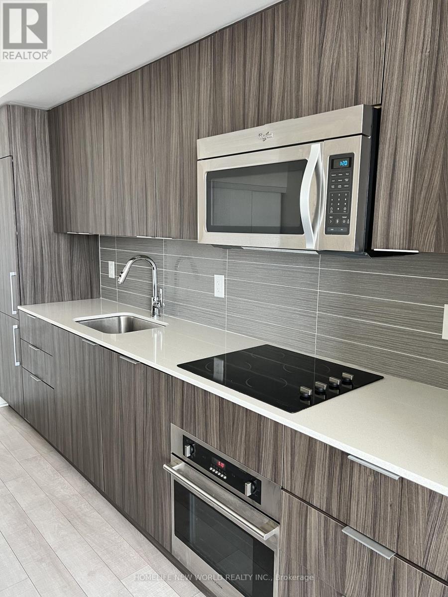 618 - 5 Hanna Avenue, Toronto, ON - Indoor Photo Showing Kitchen With Upgraded Kitchen