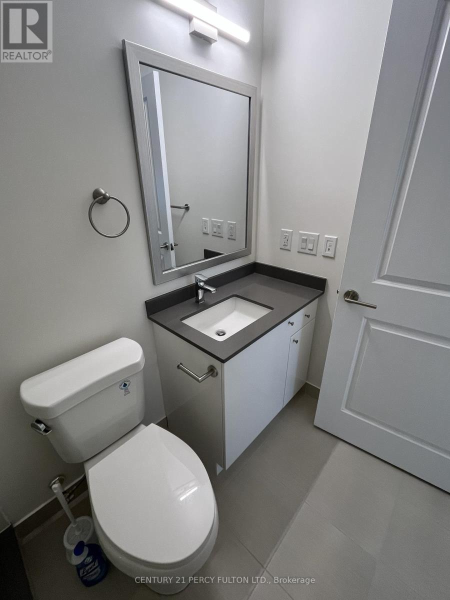 2609 - 3260 Sheppard Avenue E, Toronto, ON - Indoor Photo Showing Bathroom