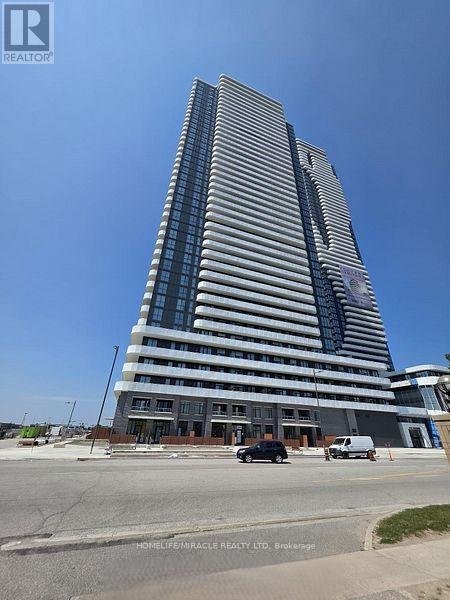 3308 - 8 Interchange Way, Vaughan, ON - Outdoor With Facade
