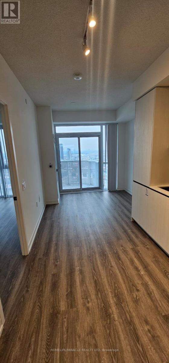 3308 - 8 Interchange Way, Vaughan, ON - Indoor Photo Showing Other Room