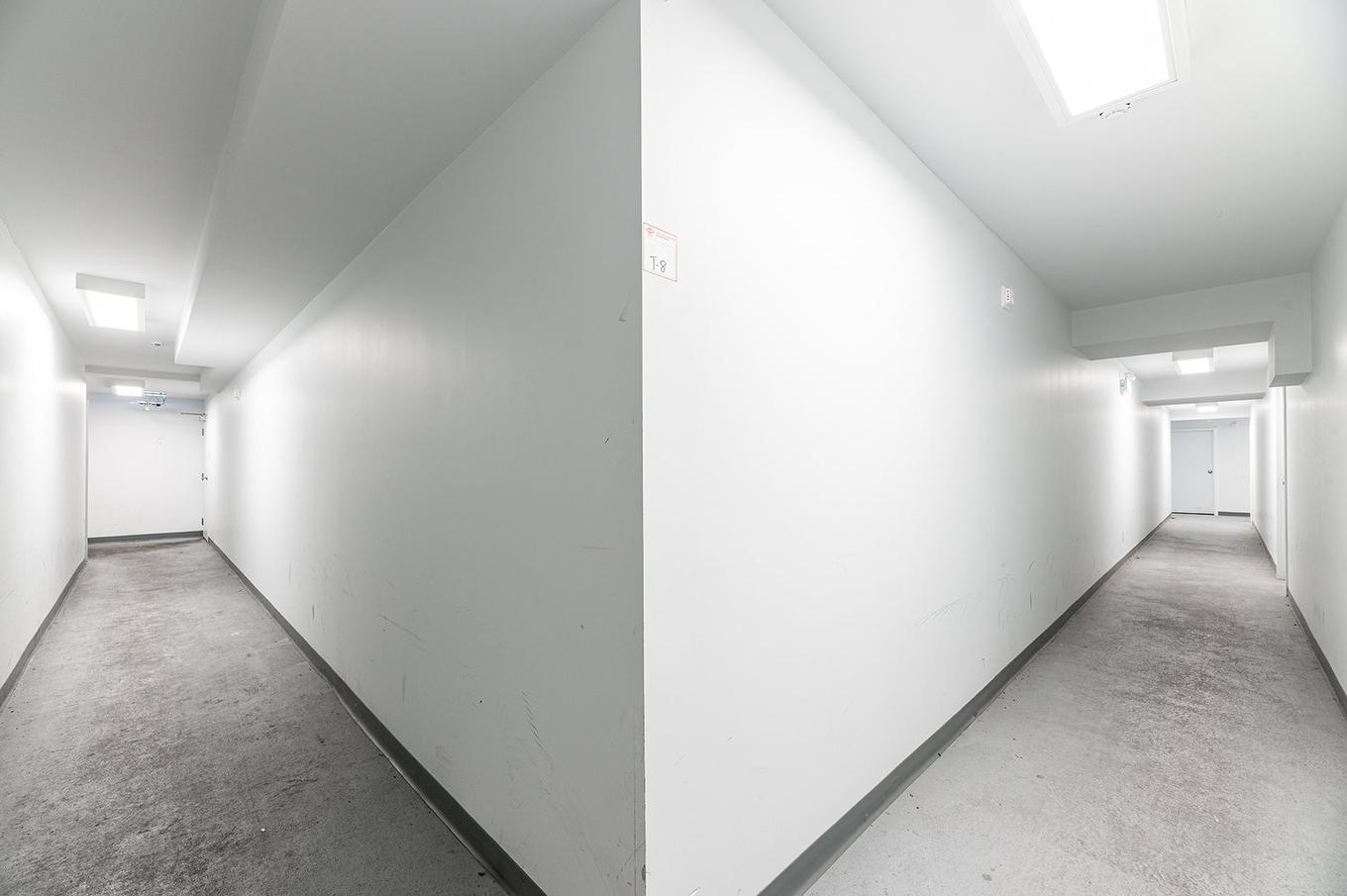 Basement - 86 Av. De La Gare, Saint-Sauveur, QC - Indoor Photo Showing Other Room