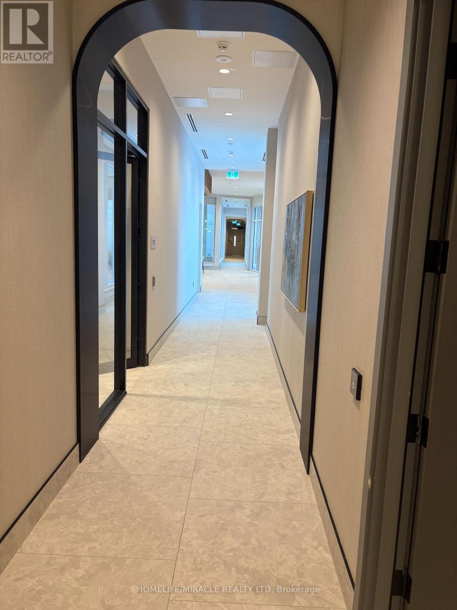 827 - 20 All Nations Drive, Brampton, ON - Indoor Photo Showing Other Room