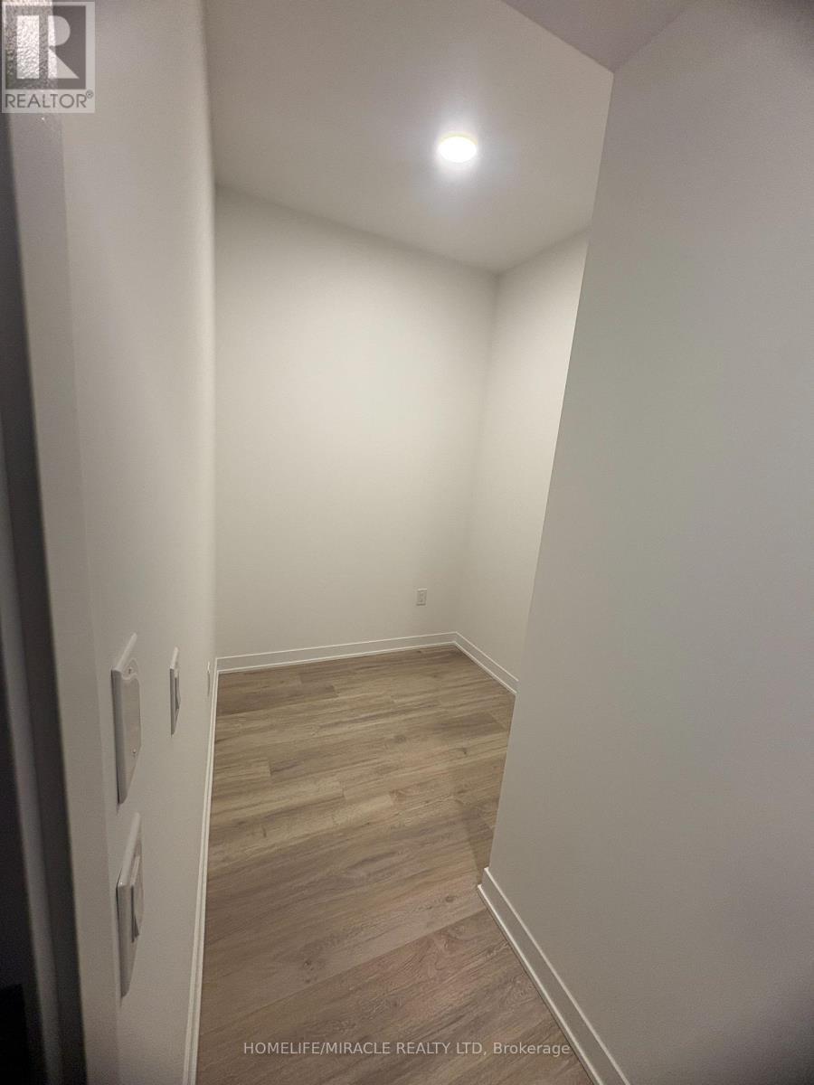 827 - 20 All Nations Drive, Brampton, ON - Indoor Photo Showing Other Room