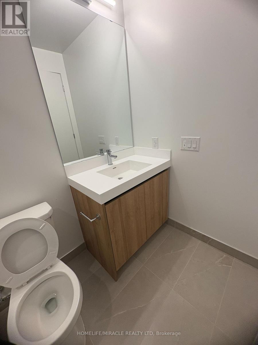 827 - 20 All Nations Drive, Brampton, ON - Indoor Photo Showing Bathroom