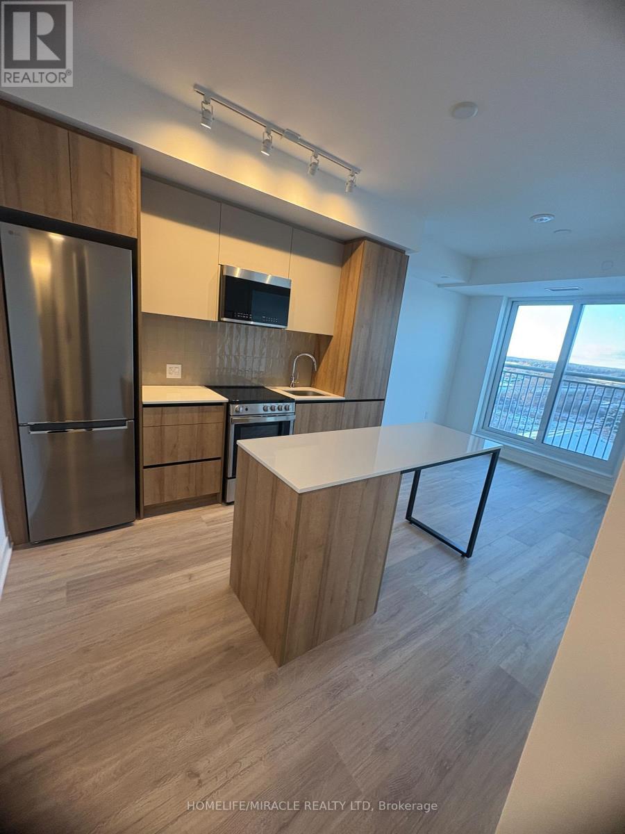 827 - 20 All Nations Drive, Brampton, ON - Indoor Photo Showing Kitchen