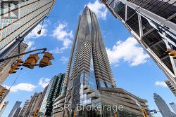 410 - 1 BLOOR STREET E Toronto, ON M4W 1A9