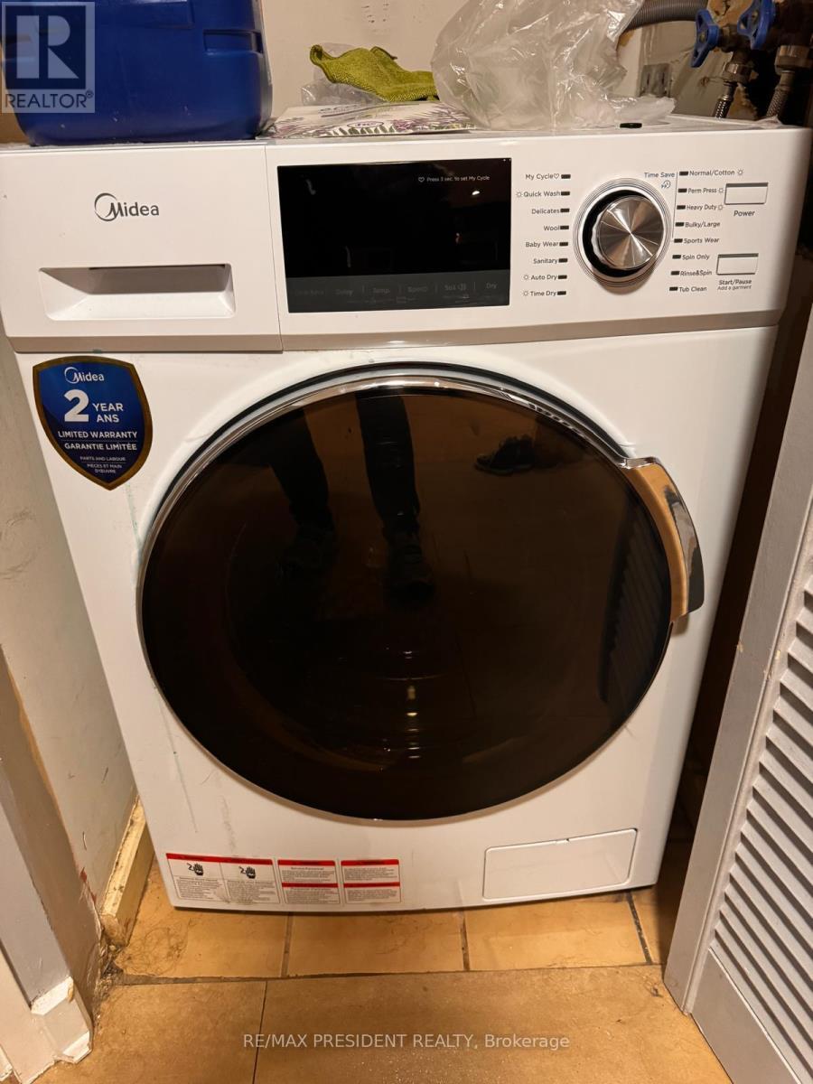 216 - 60 Homewood Avenue, Toronto, ON - Indoor