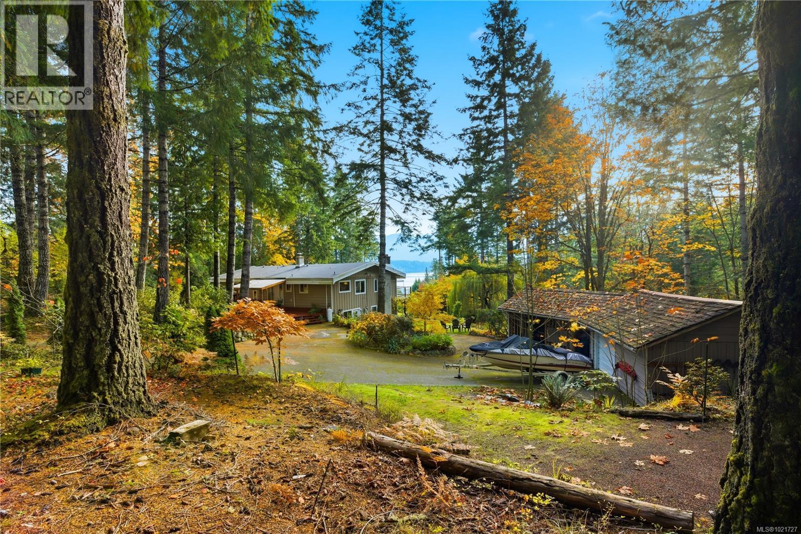 9644 Lakeshore Rd, Port Alberni, BC - Outdoor