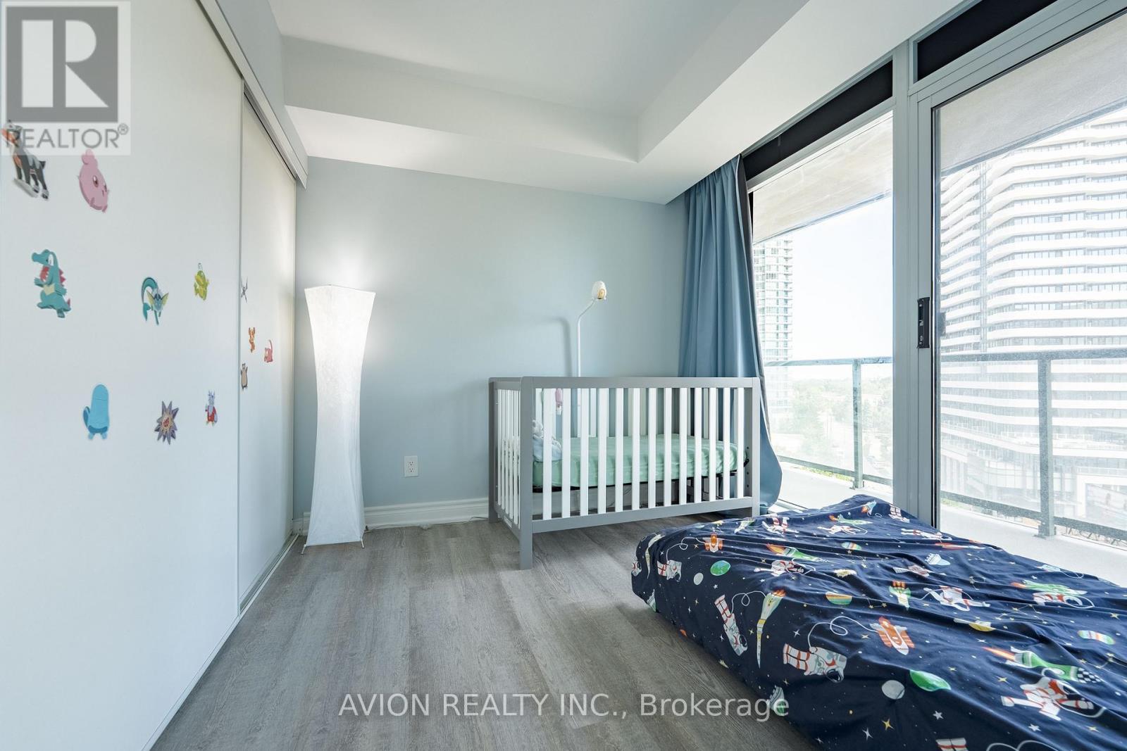 802 - 5500 Yonge Street W, Toronto, ON - Indoor Photo Showing Bedroom