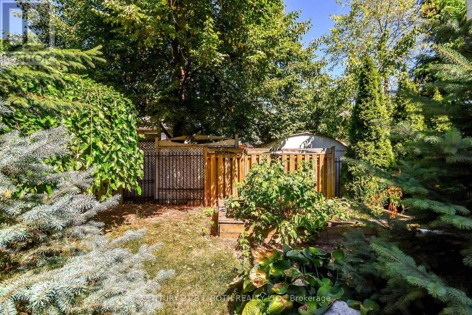 55 Bloxham Place, Barrie, ON - Outdoor