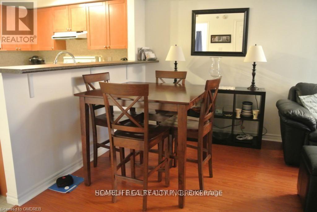 103 - 1490 Bishops Gate, Oakville, ON