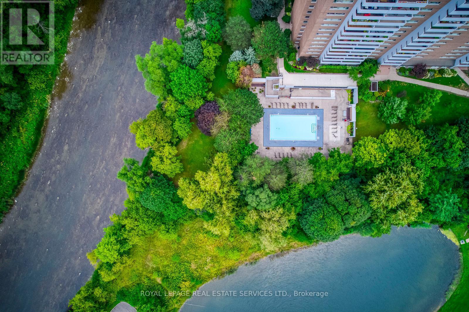 405 - 240 Scarlett Road, Toronto, ON - Outdoor With Body Of Water