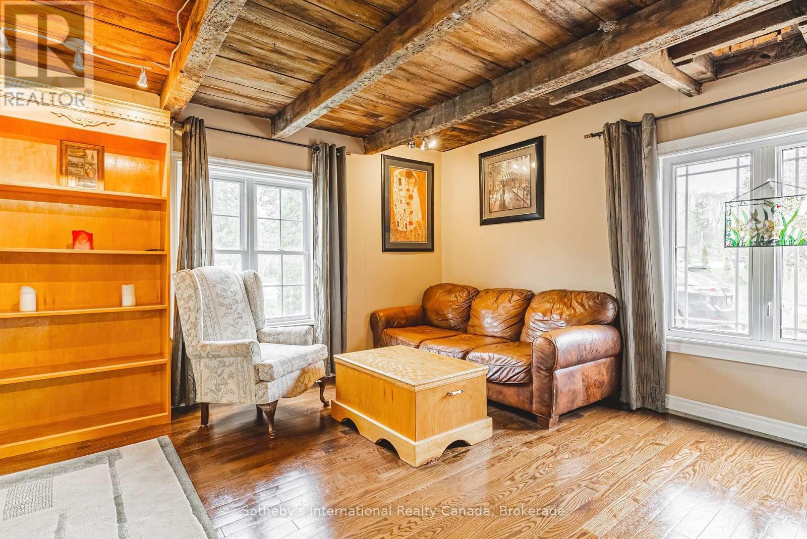 1680 Old Brock Street, Norfolk (Vittoria), ON - Indoor