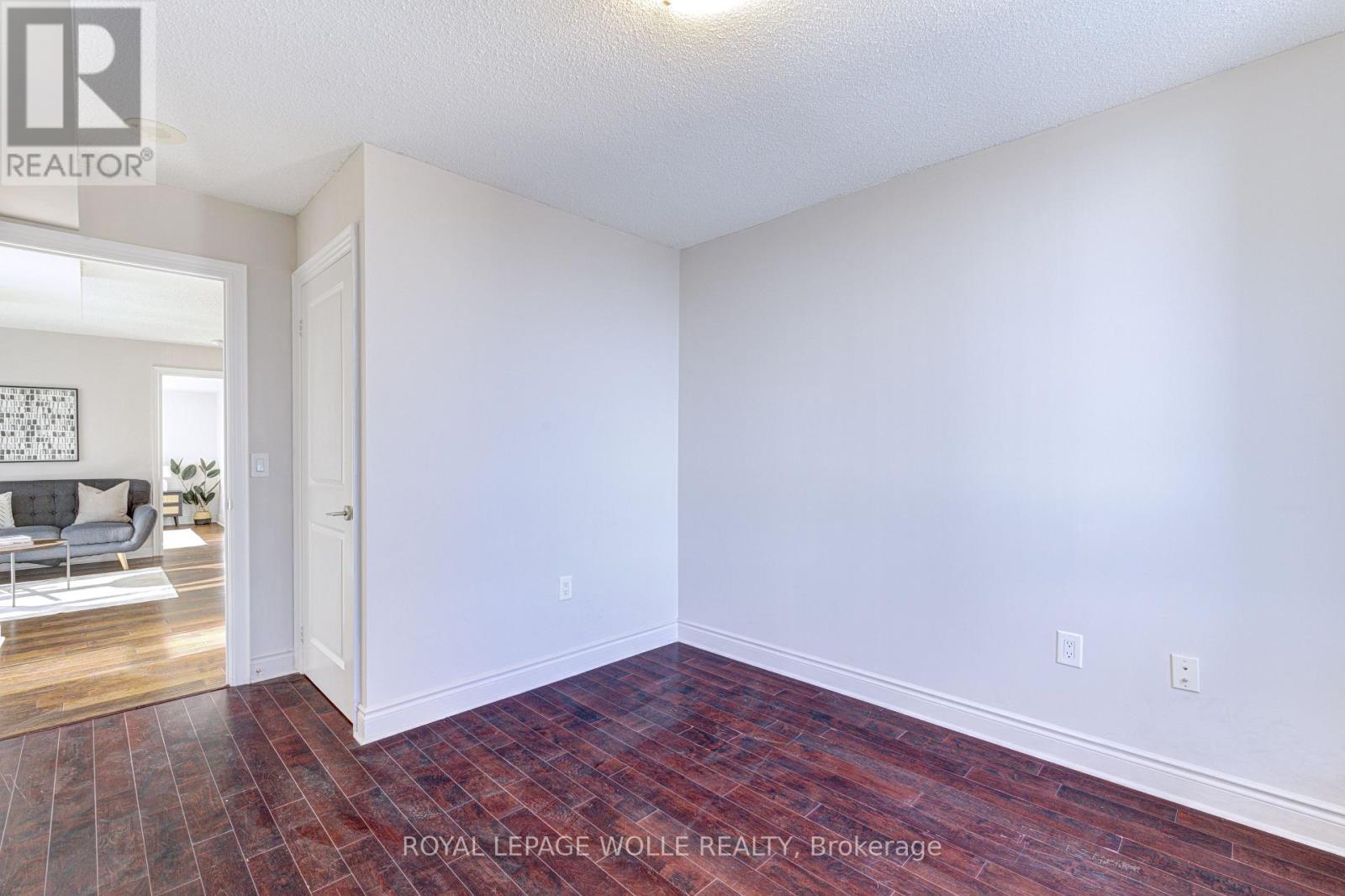 2123 - 500 Doris Avenue, Toronto, ON - Indoor Photo Showing Other Room