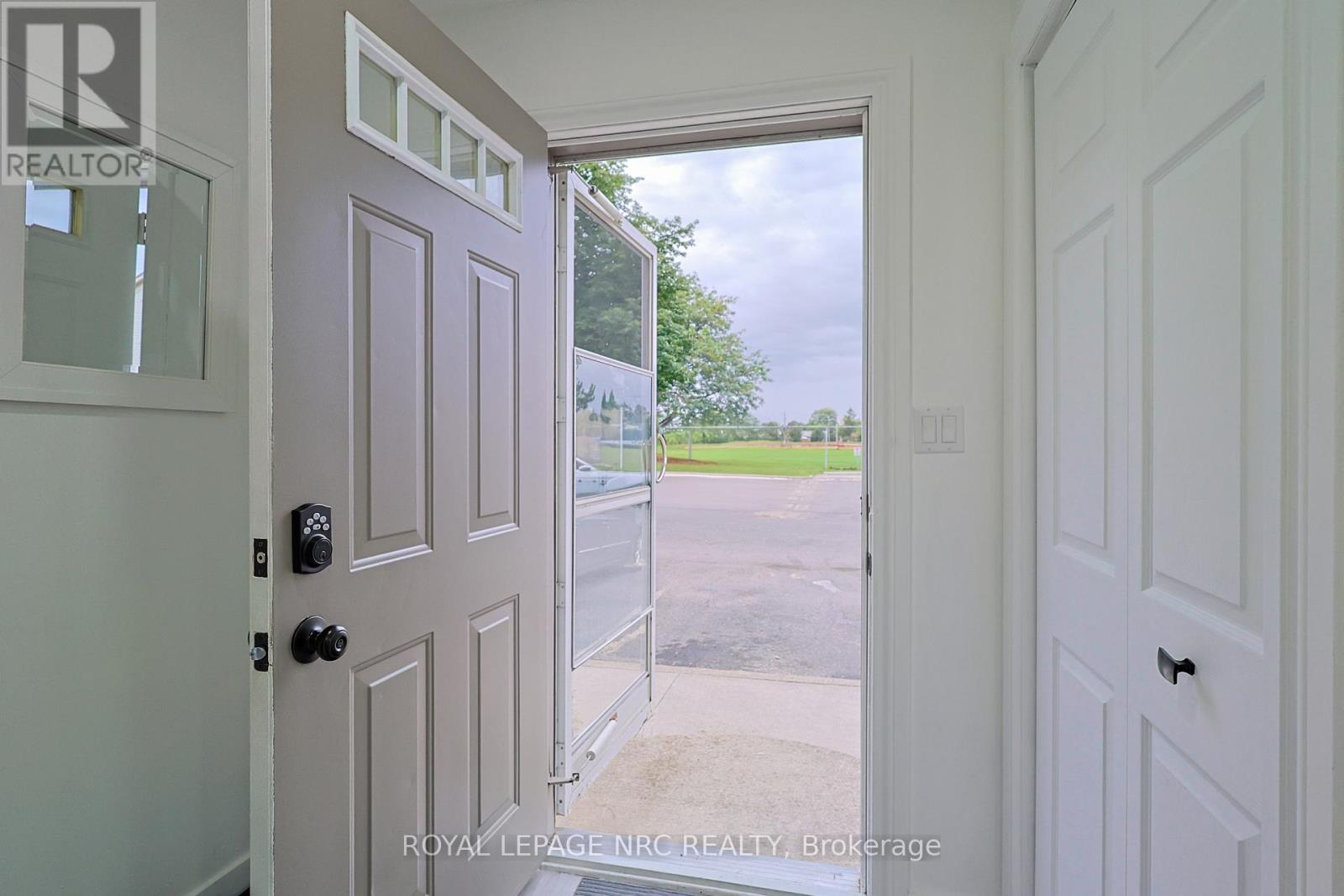 70 - 65 Dorchester Boulevard, St. Catharines (Carlton/Bunting), ON - Photo Showing Other Room