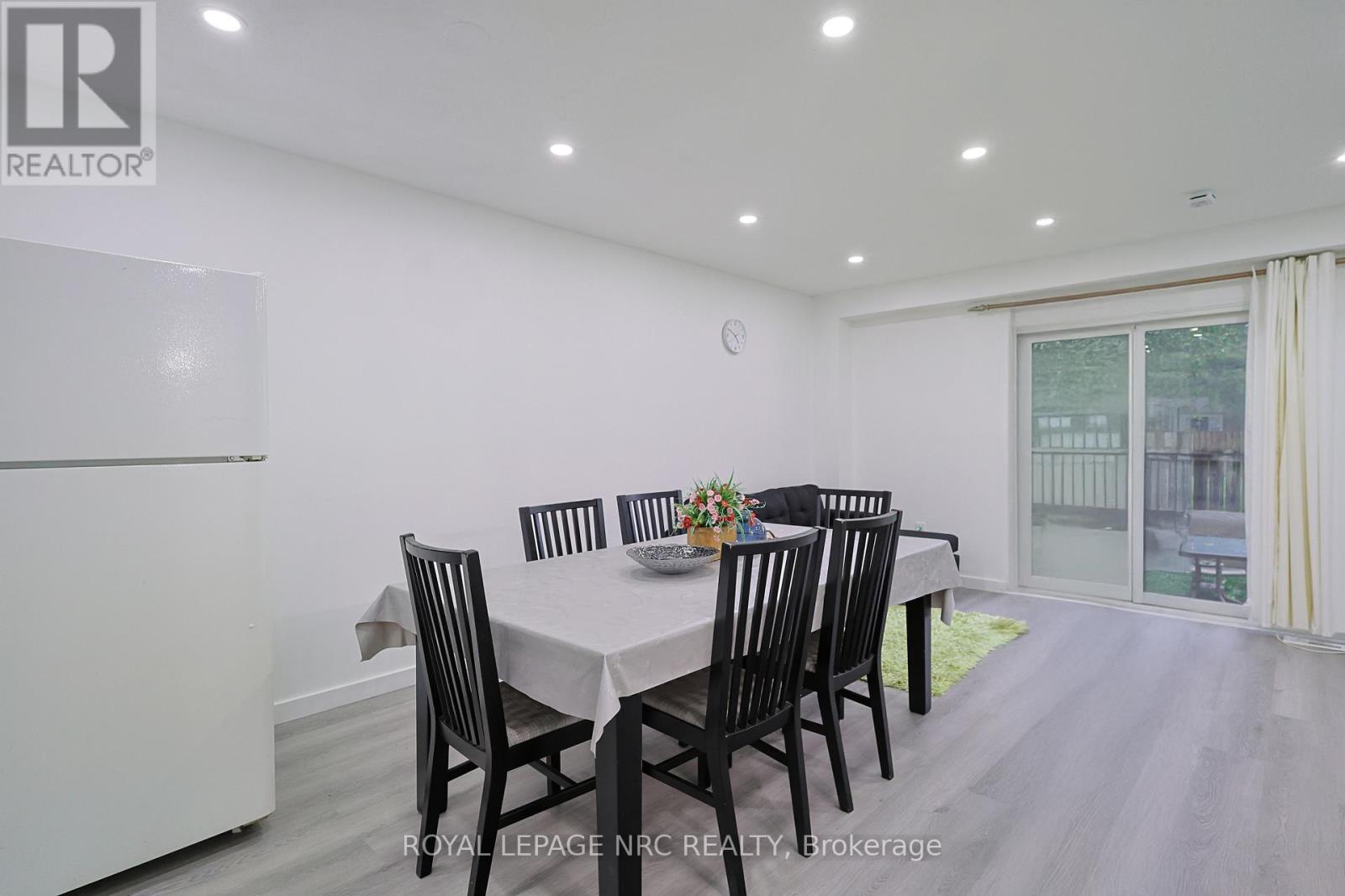 70 - 65 Dorchester Boulevard, St. Catharines (Carlton/Bunting), ON - Indoor Photo Showing Other Room