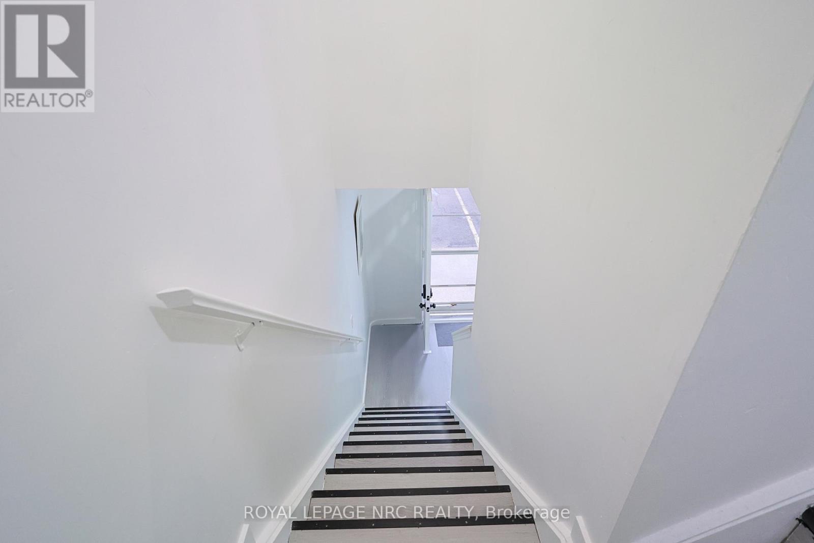 70 - 65 Dorchester Boulevard, St. Catharines (Carlton/Bunting), ON - Indoor Photo Showing Other Room