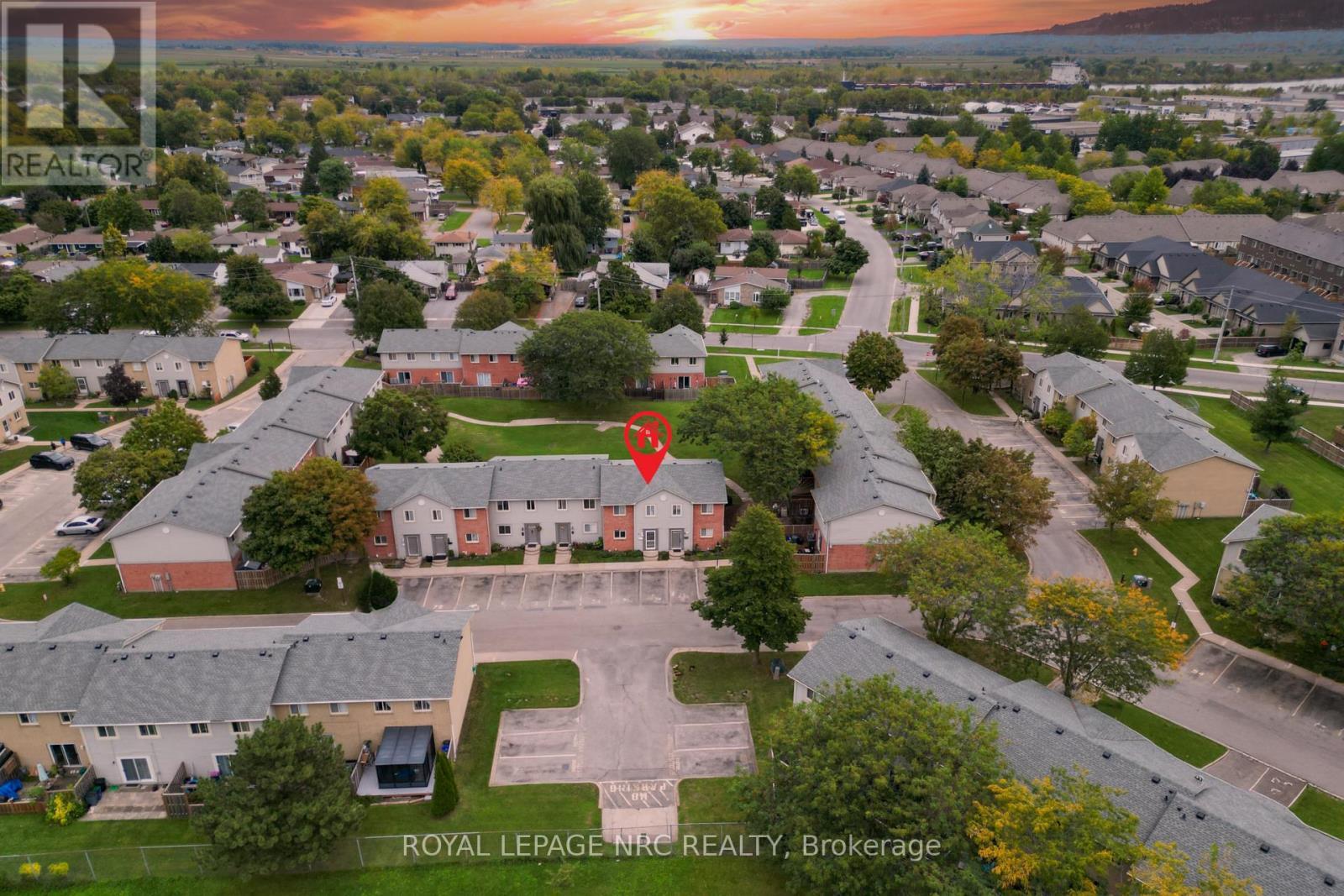 70 - 65 Dorchester Boulevard, St. Catharines (Carlton/Bunting), ON - Outdoor With View