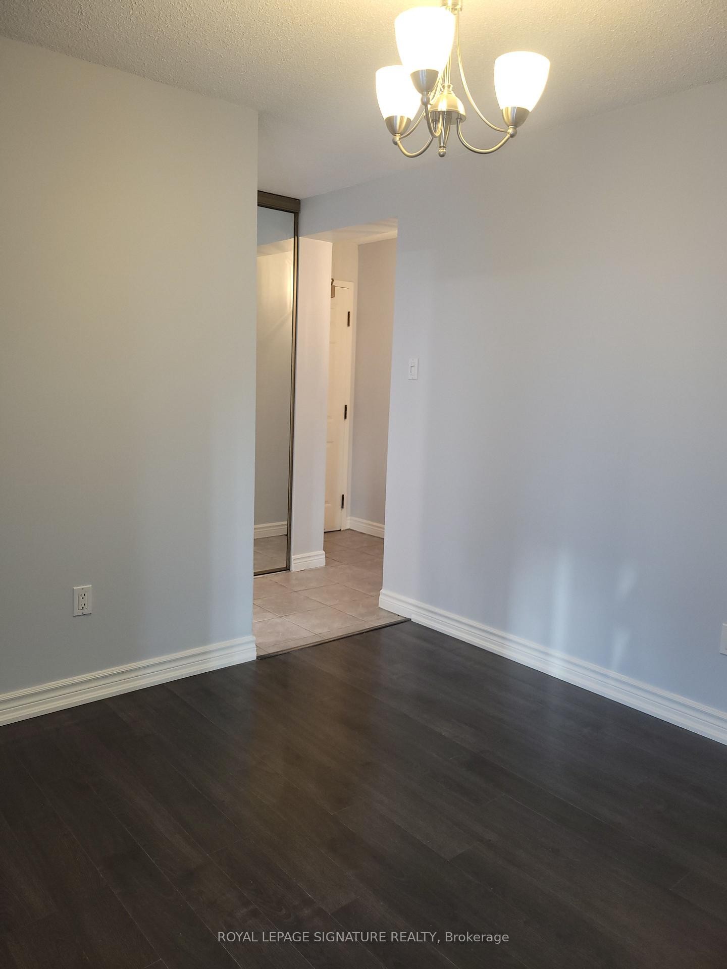 302-65 Scadding Avenue, Toronto, ON - Indoor Photo Showing Other Room