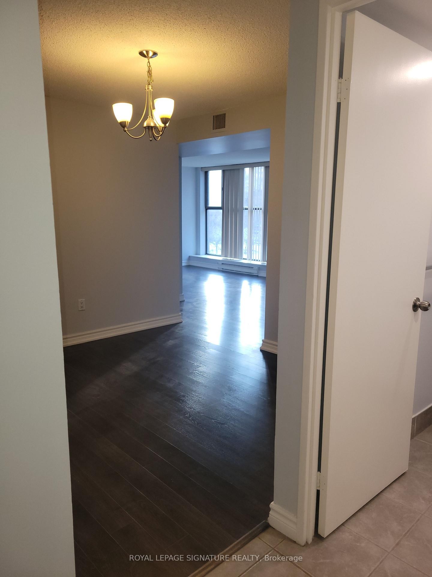 302-65 Scadding Avenue, Toronto, ON - Indoor Photo Showing Other Room