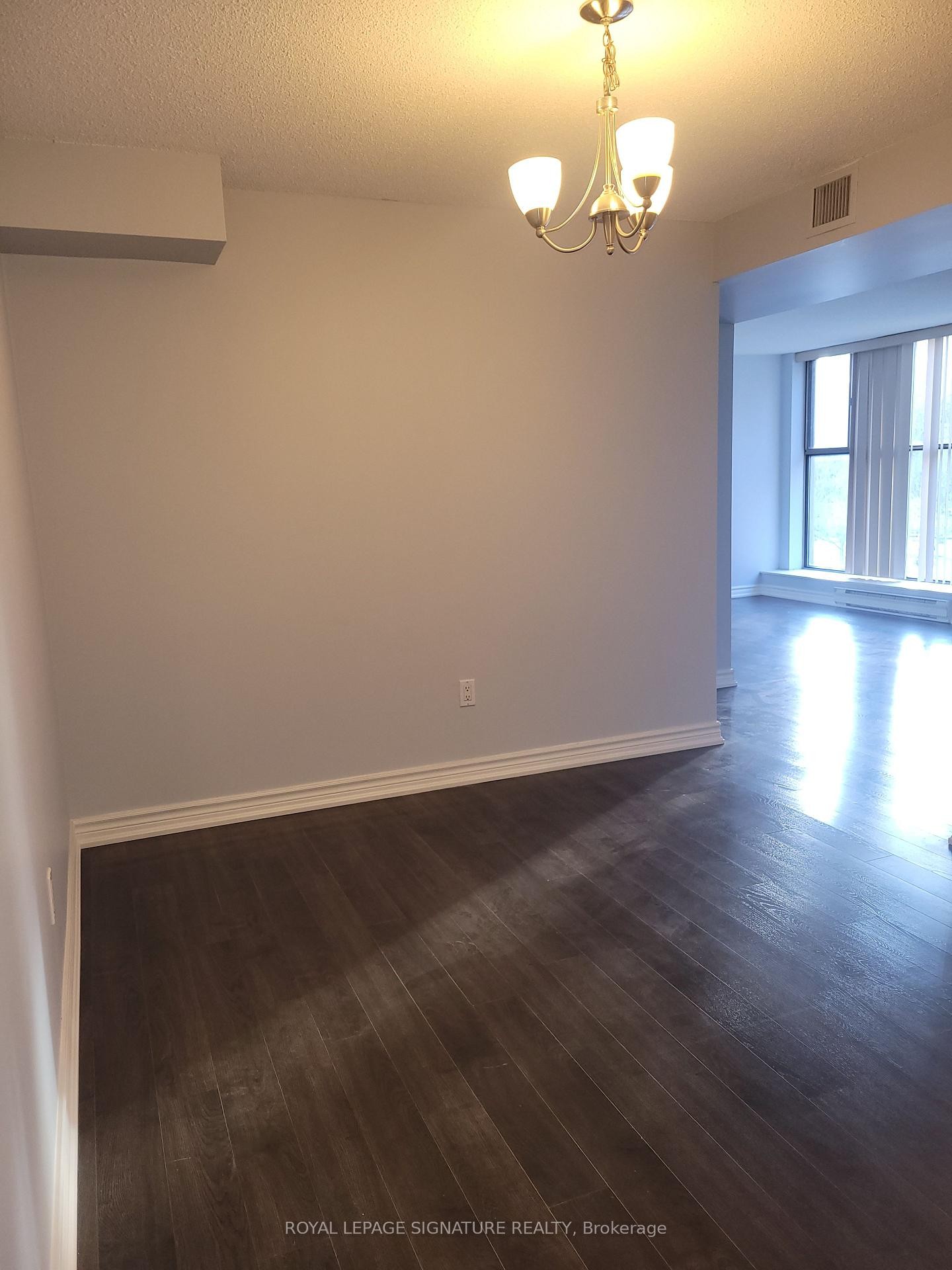 302-65 Scadding Avenue, Toronto, ON - Indoor Photo Showing Other Room