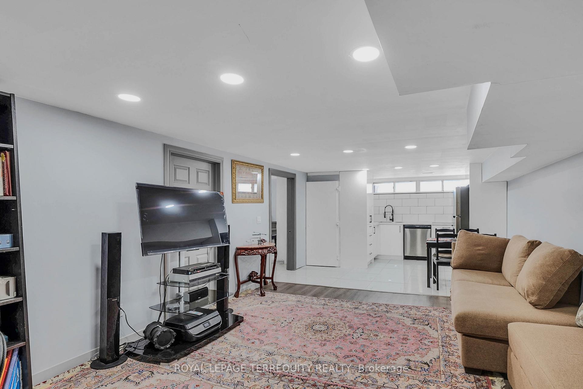 25 Bailey Crescent, Aurora, ON