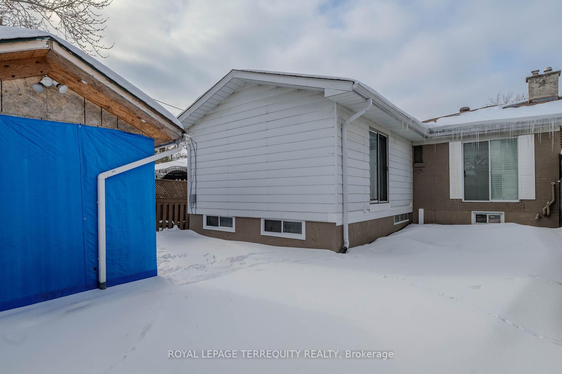 25 Bailey Crescent, Aurora, ON