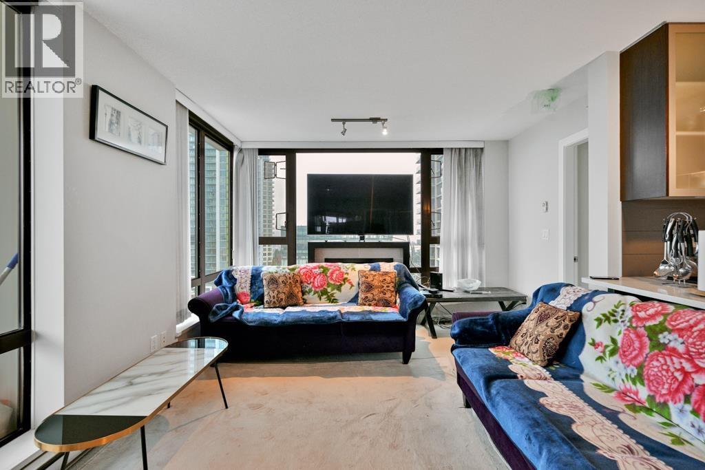 1403 7325 Arcola Street, Burnaby, BC - Indoor Photo Showing Living Room