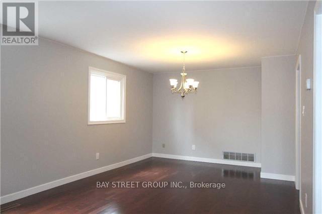 9 Charles Alfred Crescent N, Markham, ON - Indoor Photo Showing Other Room