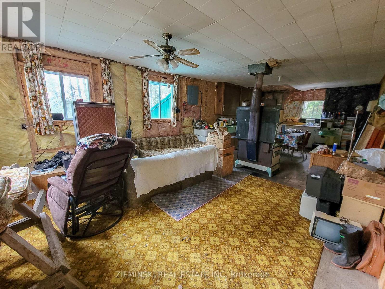 24217 Parcel, Timiskaming (Tim - Outside - Rural), ON - Indoor