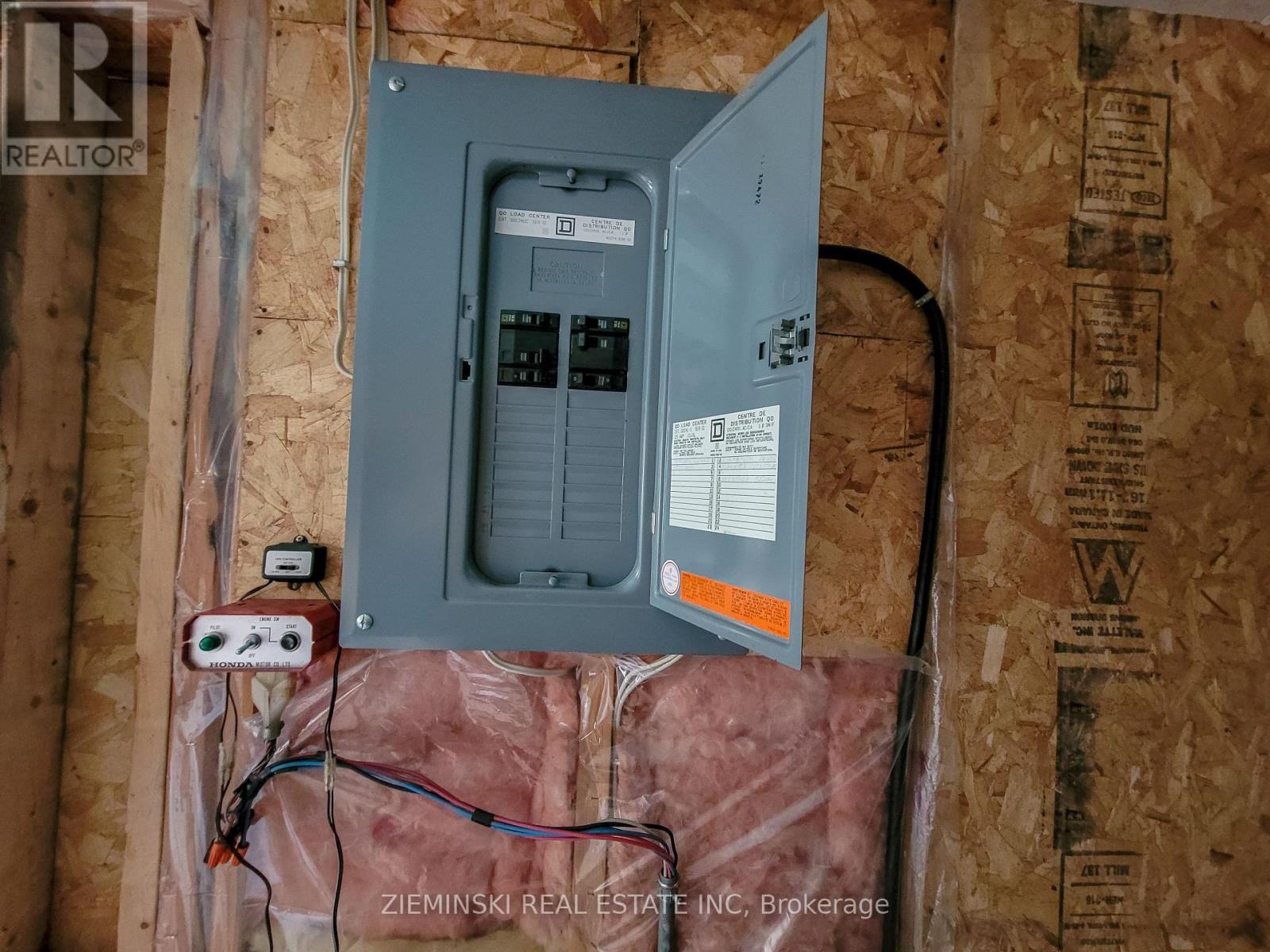 24217 Parcel, Timiskaming (Tim - Outside - Rural), ON - Indoor